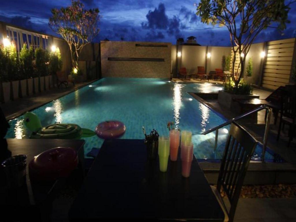 Memo Suite Pattaya Extérieur photo