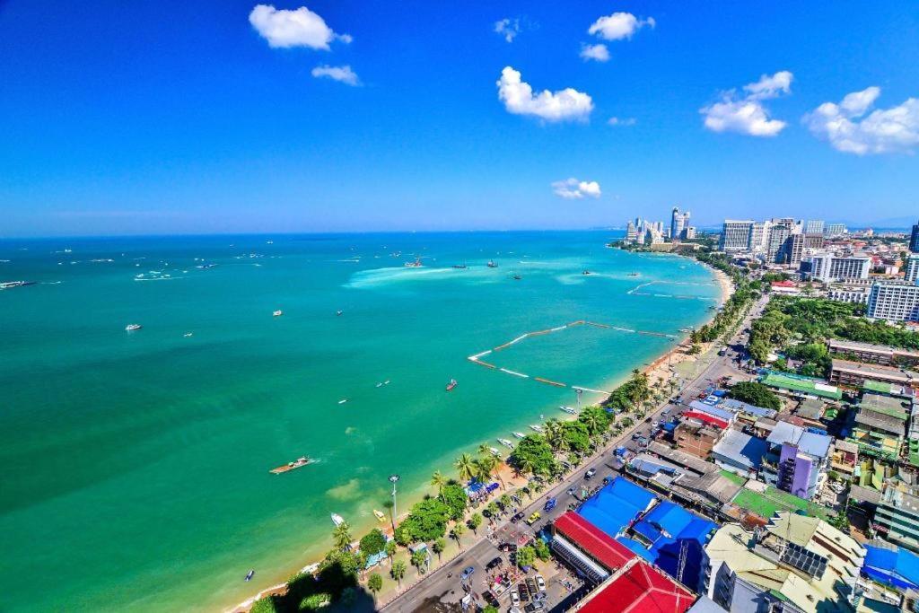 Memo Suite Pattaya Extérieur photo